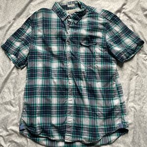 American Eagle Plaid Button Up